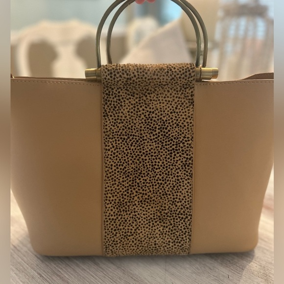 Elegant Tan and Brown Women's Handbag - Picture 1 of 2